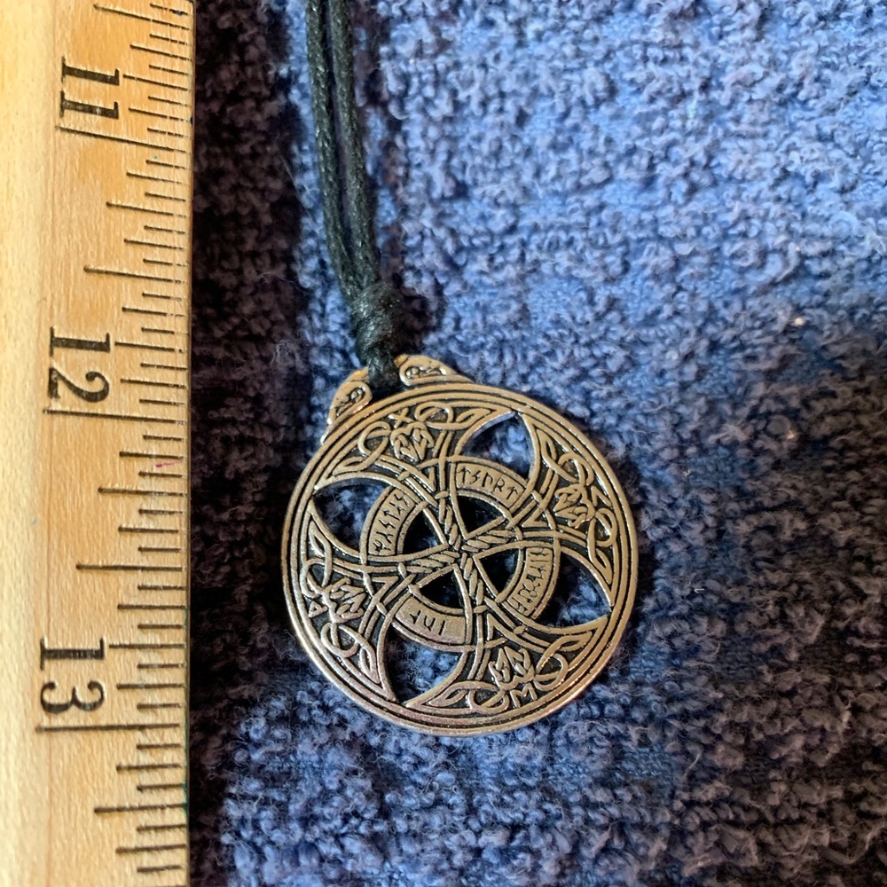 Celtic pendant